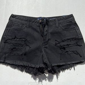 Black hollister high-rise boyfriend shorts